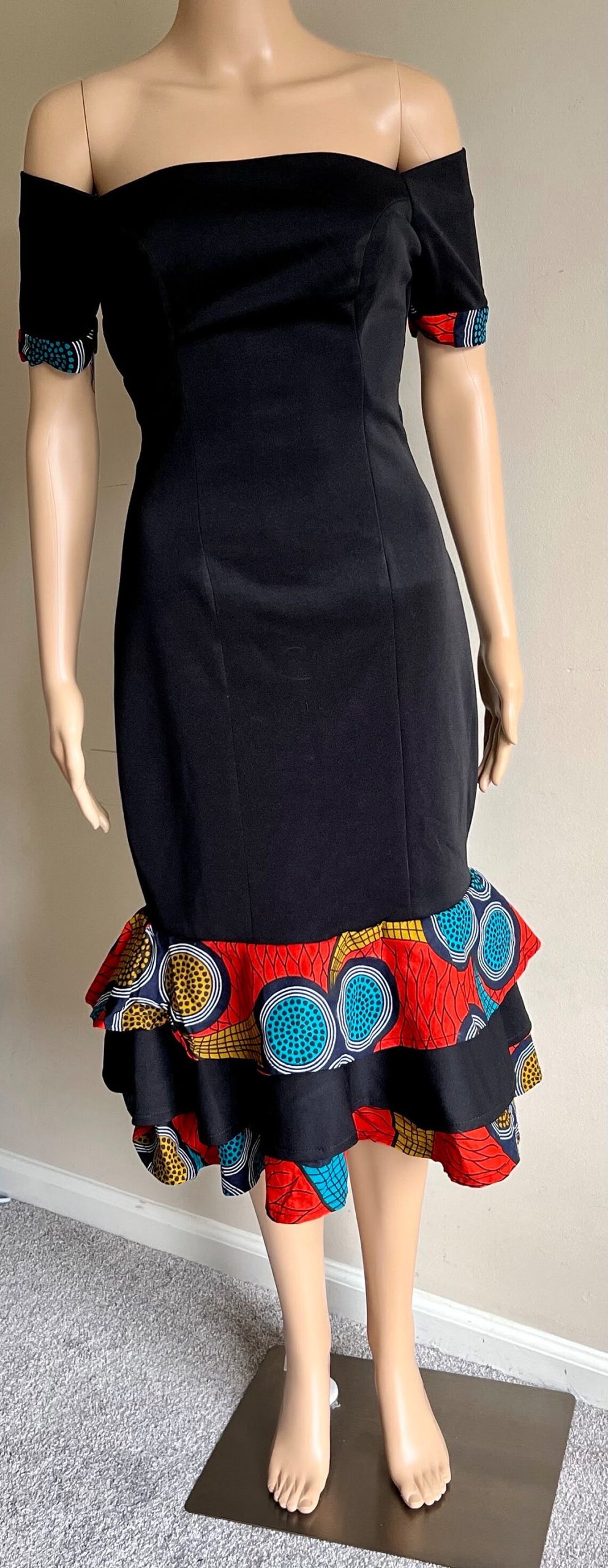 Black off Shoulder Body Con Dress - Image 2